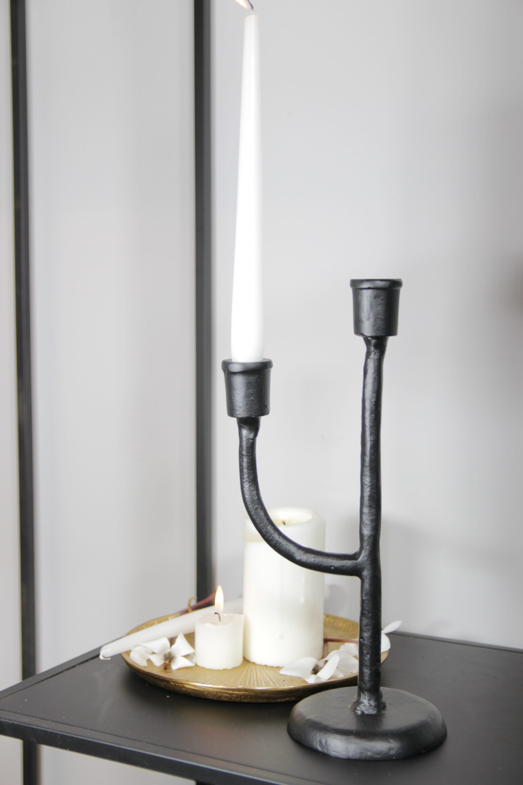 פמוט  CASTLE שחור פמוט  CASTLE שחור