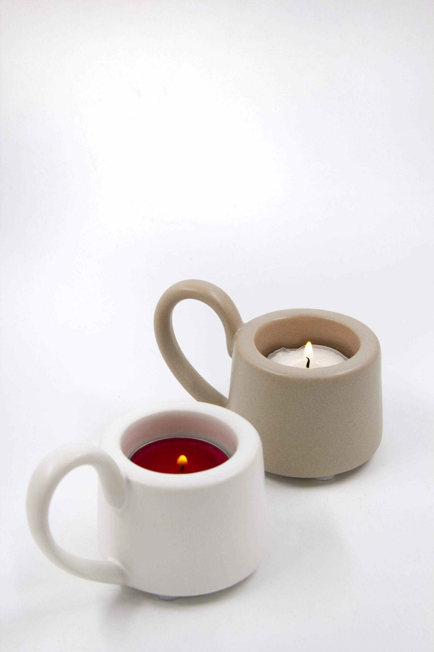 פמוט חרס TEA לבן