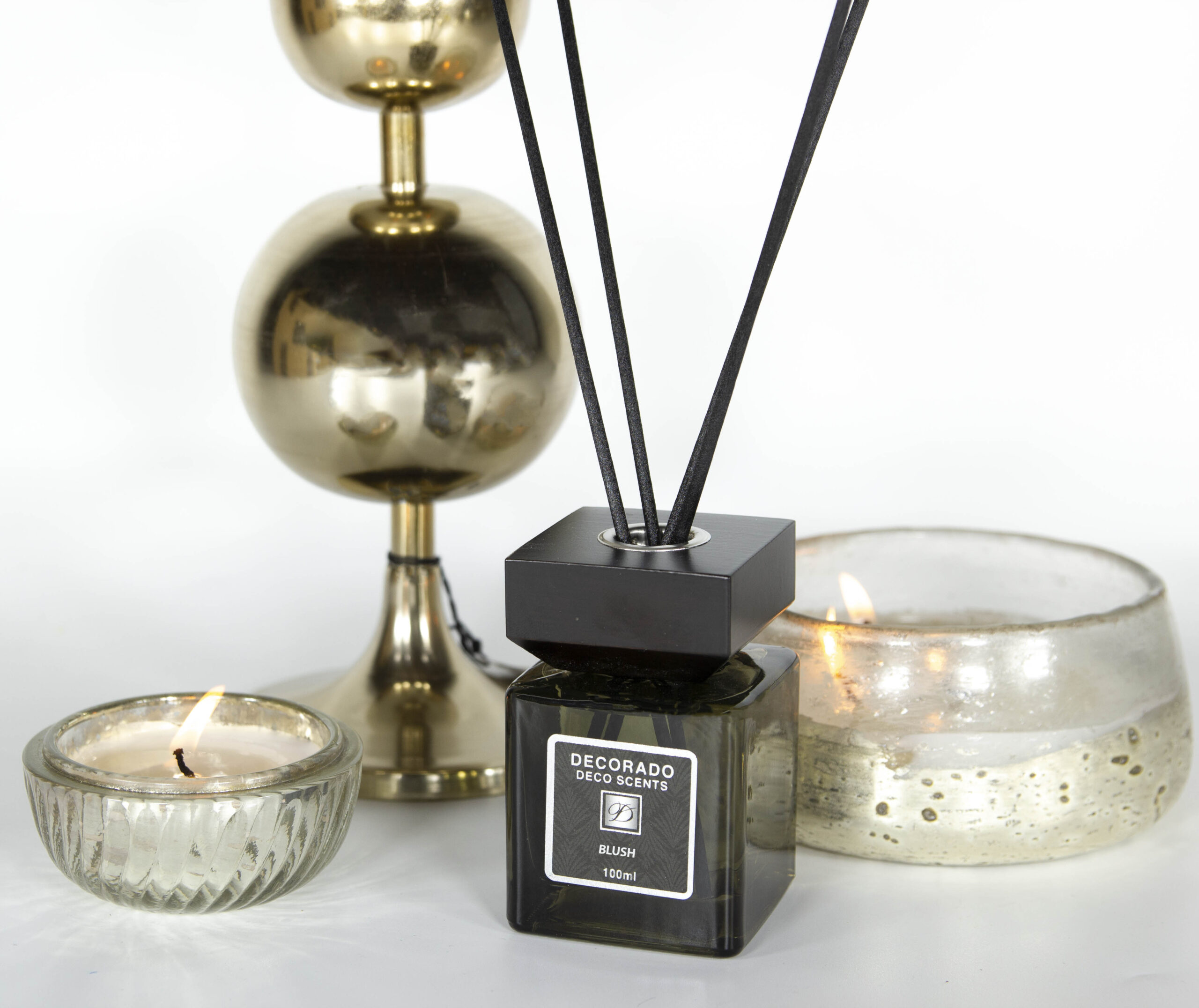 מפיץ ריח BLUSH Perfume collection מפיץ ריח BLUSH Perfume collection