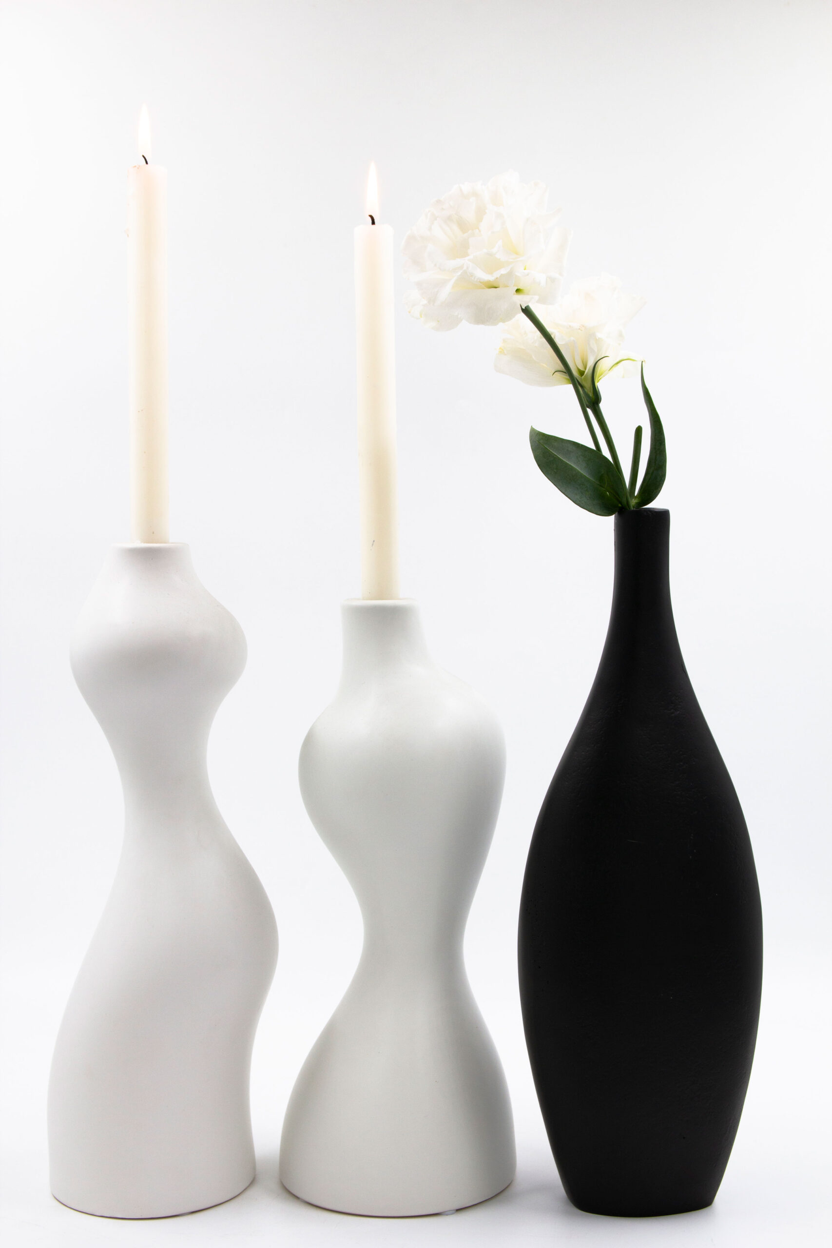 ואזה מתכת PAM שחור ואזה מתכת PAM שחור