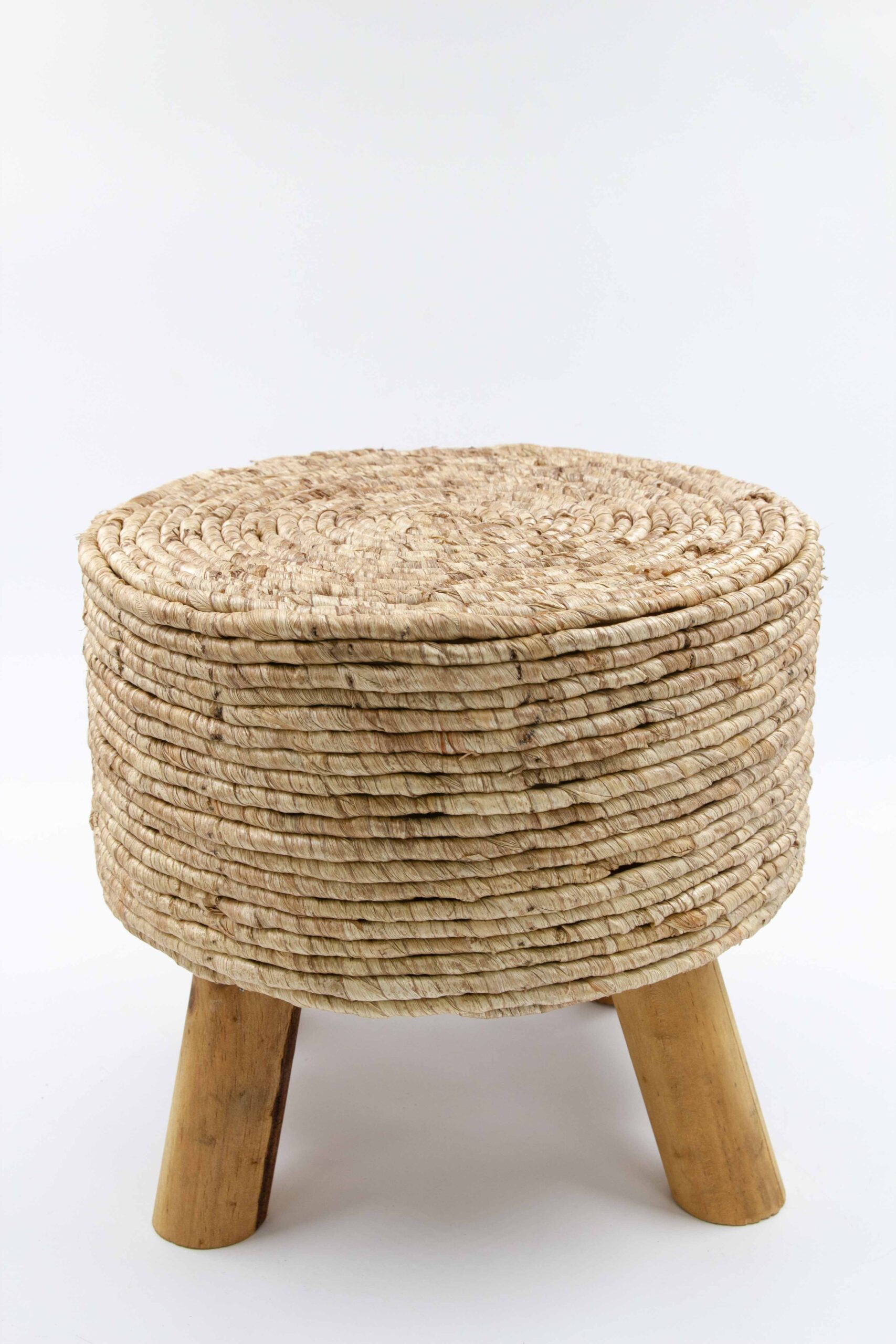 שרפרף עץ וקש WOVEN שרפרף עץ וקש WOVEN