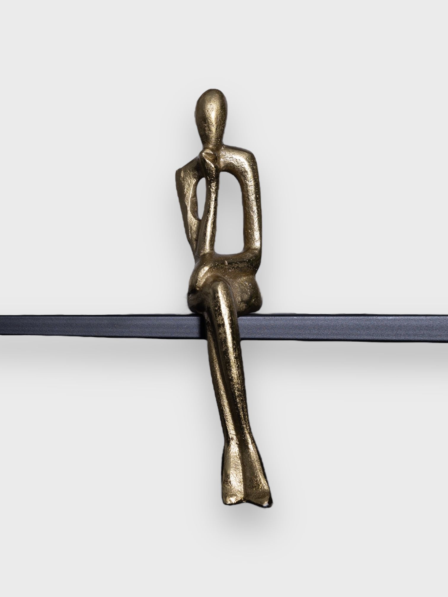 פסל דקורטיבי אישה זהב