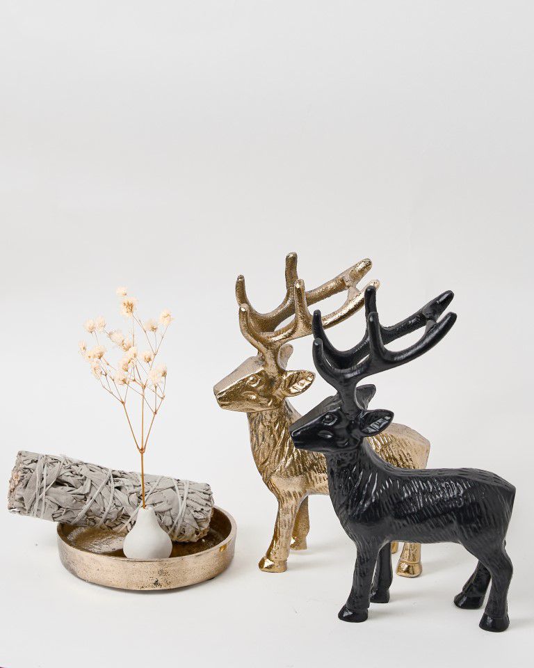 פסל דקורטיבי אייל שחור