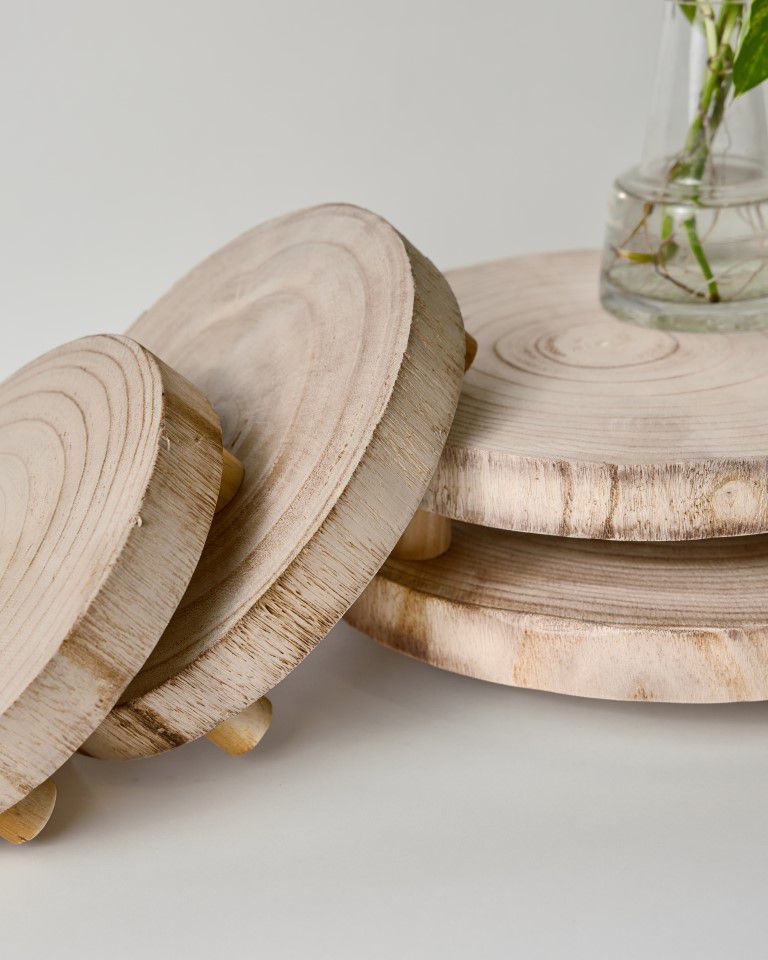 מגש עץ טבעי על רגליים