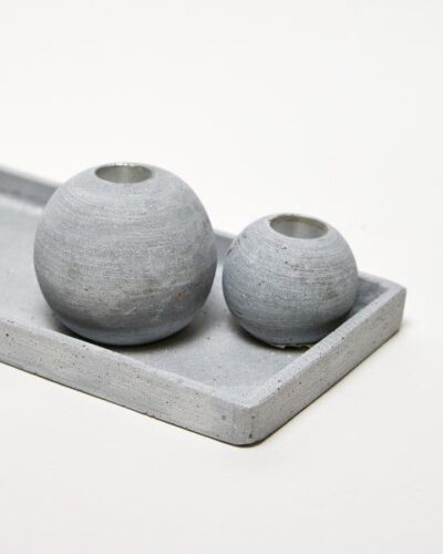 נר פמוט כדור בטון