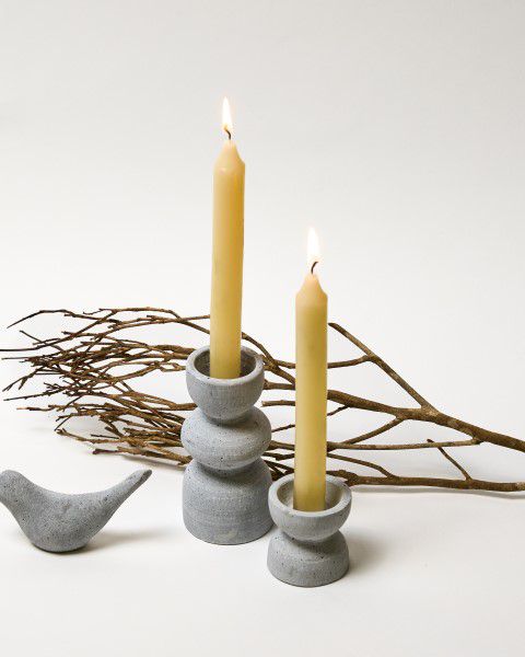 פמוט BOW בטון