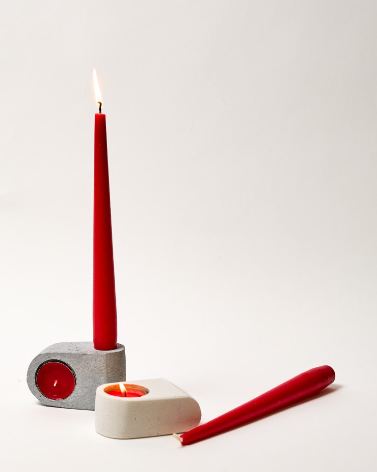 פמוט דאבל בטון לבן פמוט דאבל בטון לבן