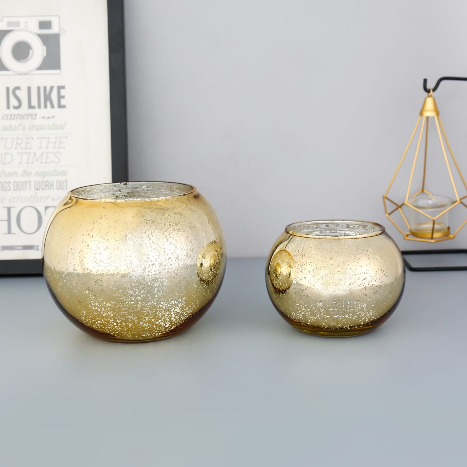 כדור זכוכית זהב כדור זכוכית זהב