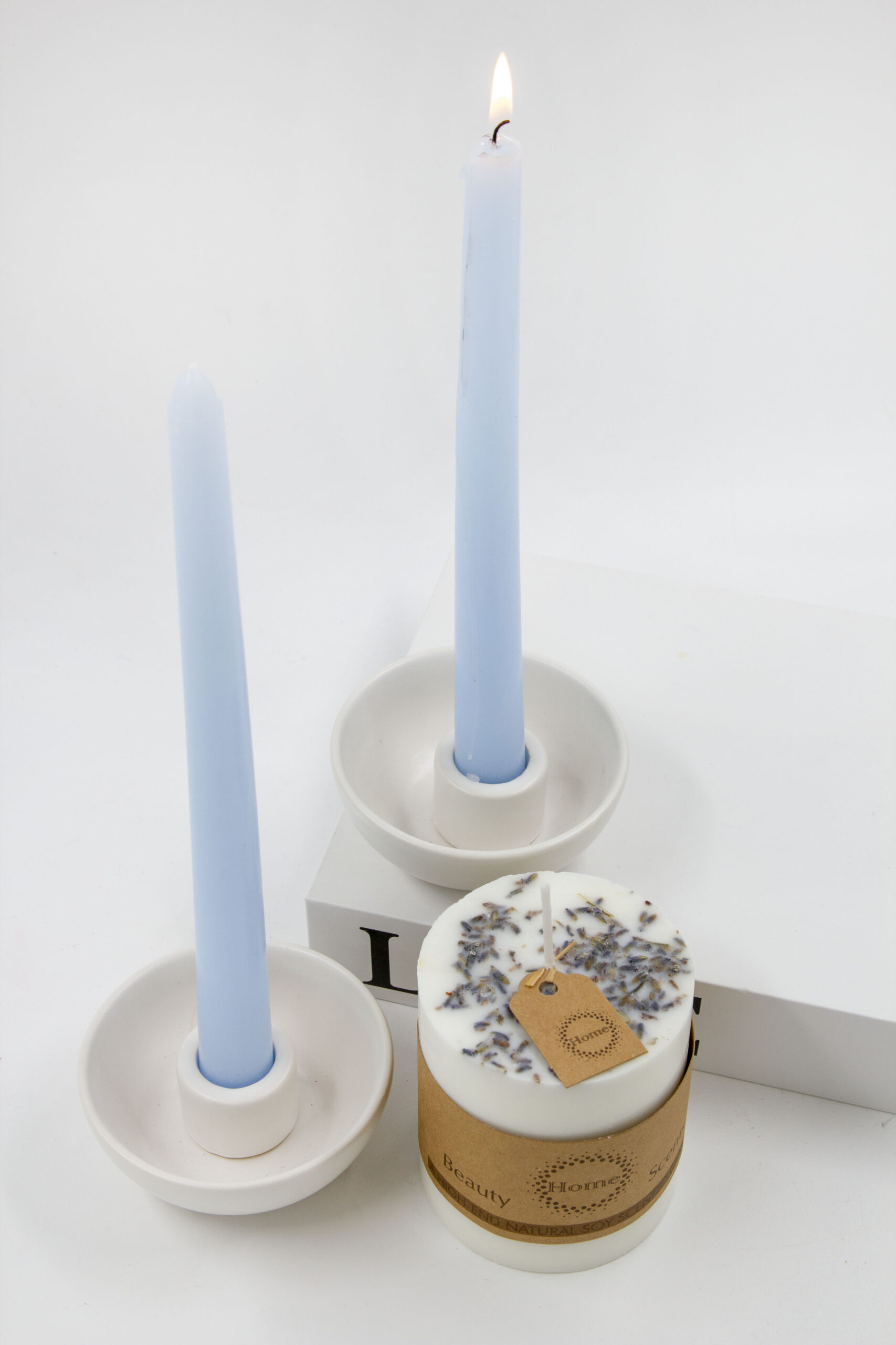 פמוט חרס DIS לבן