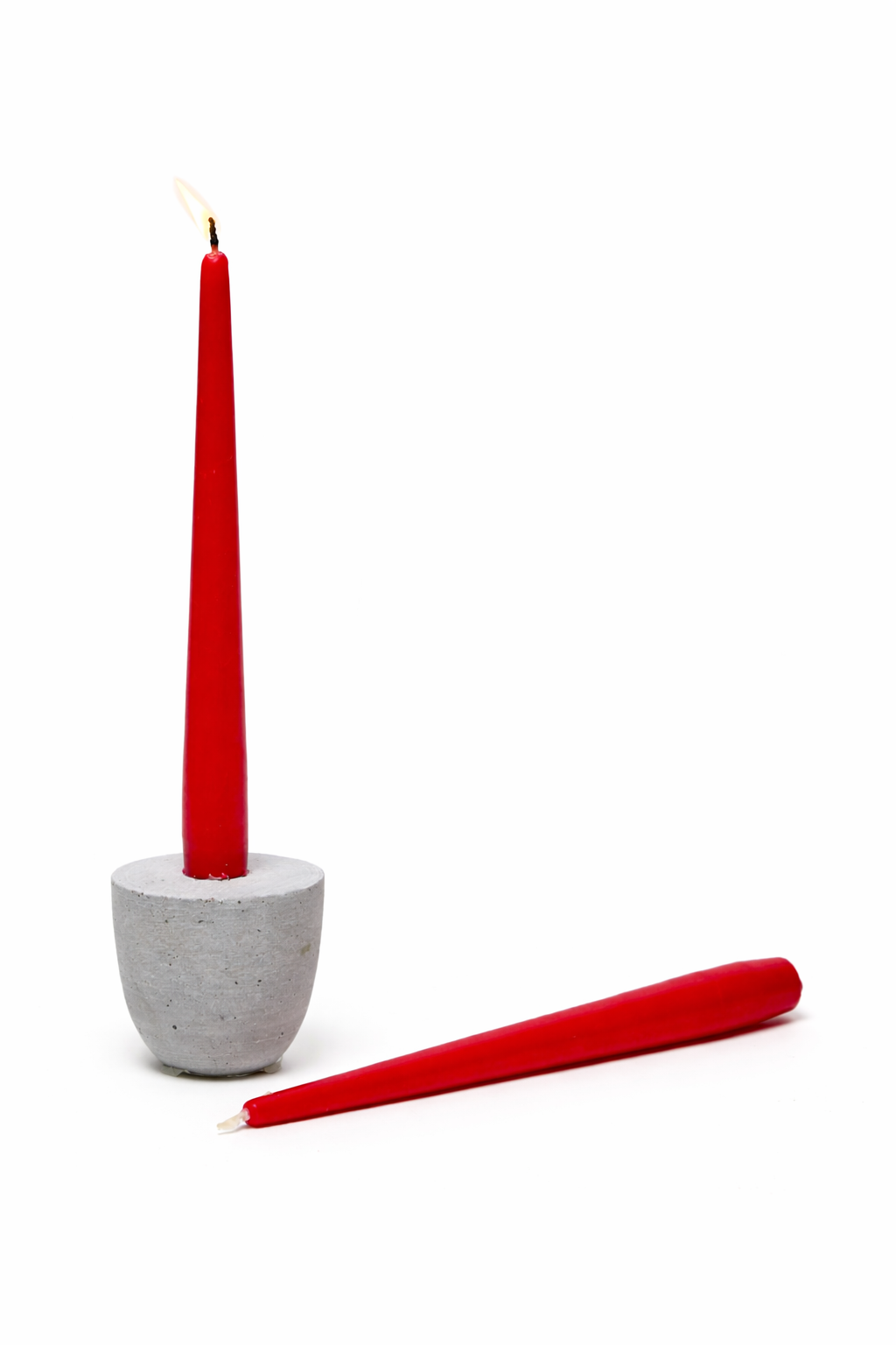 פמוט שולחן בטון