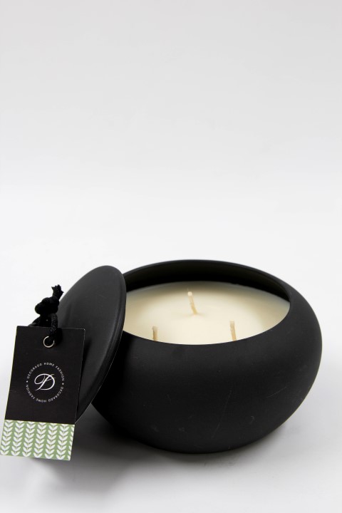 נר סויה קרמי AMBER MOSS