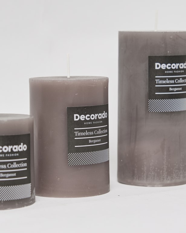 נר ריחני אפור אורבני קוטר 7 ס"מ BERGAMOT