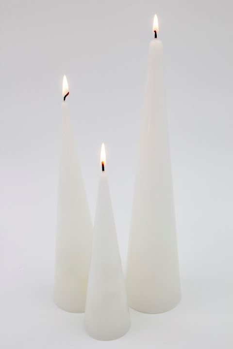 נר CONE לבן