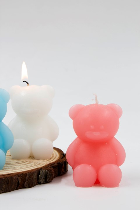 נר מעוצב דובי - ורוד