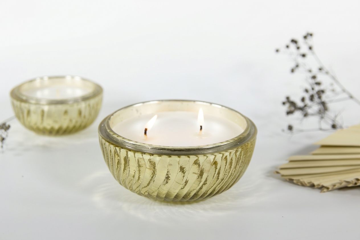 נרות ריחניים MACAROON NEROLI JASMIN - 11 ס"מ