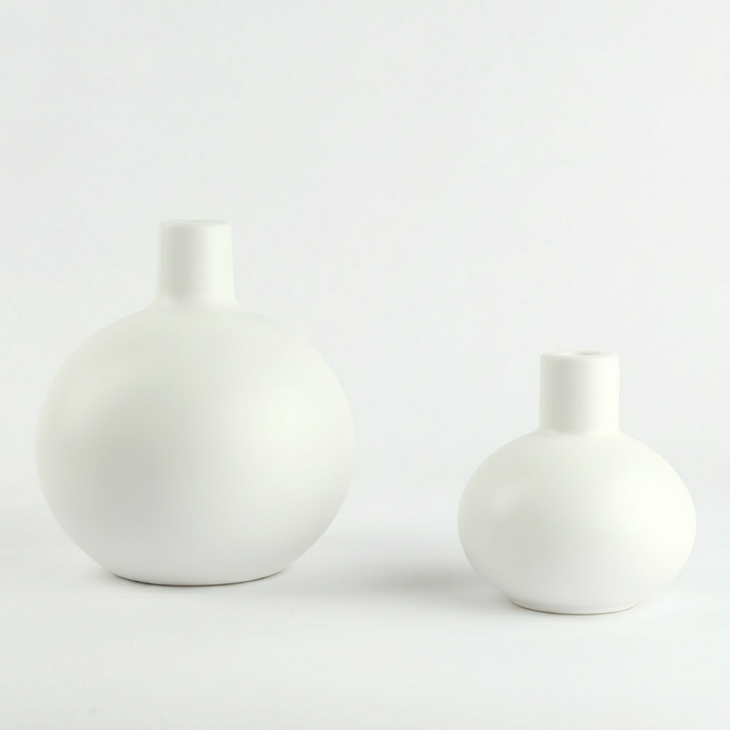 פמוט חרס GLOBE לבן קטן 11*12 ס"מ