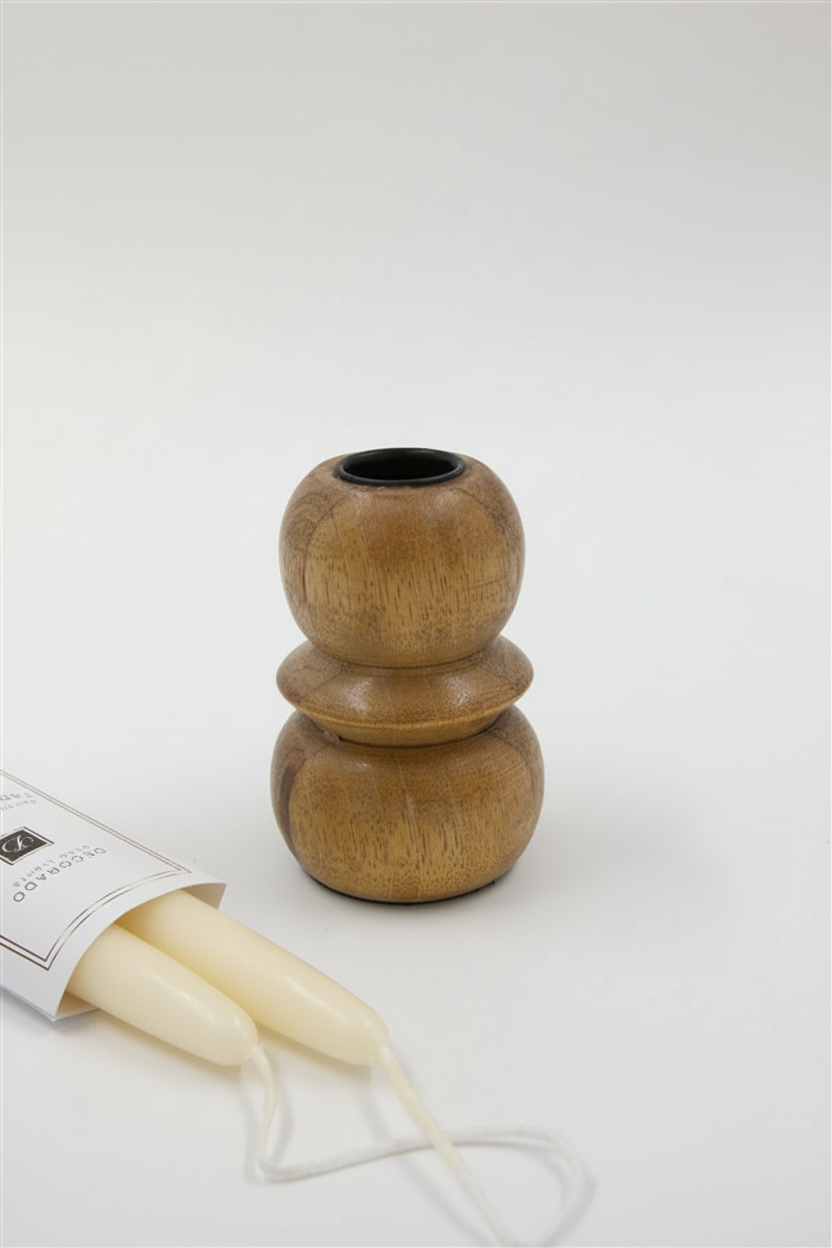 פמוט עץ גובה 9 ס"מ DOLL טבעי