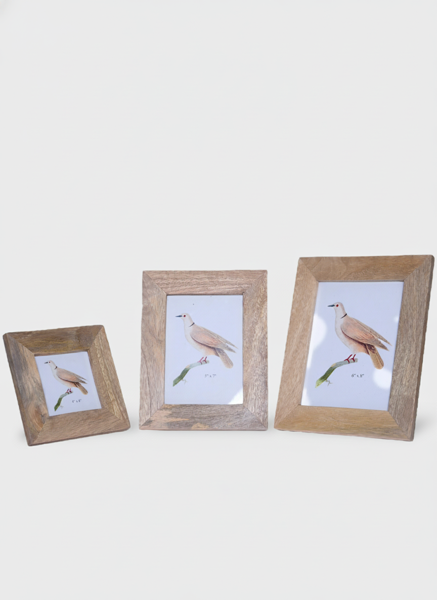 מסגרת לתמונה עץ מנגו 22*27 ס"מ