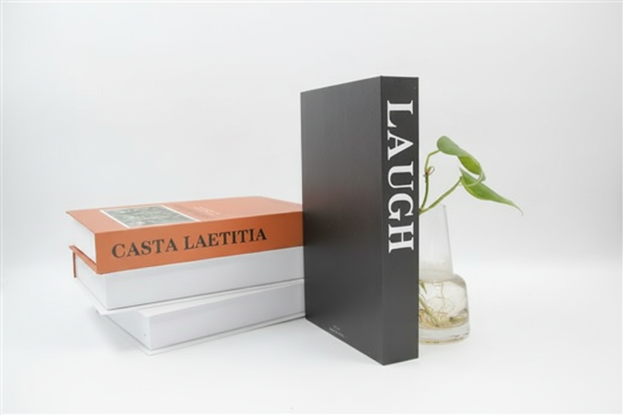 ספר דקורטיבי 27*17 LAUGH שחור