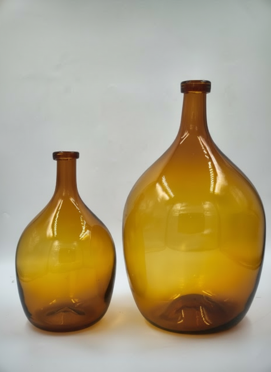 ואזה ניפוח זכוכית קטן אמבר