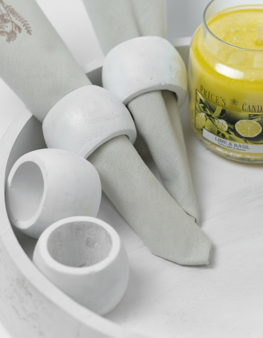 חבקי עץ 4 יחידות 6 ס"מ לבן