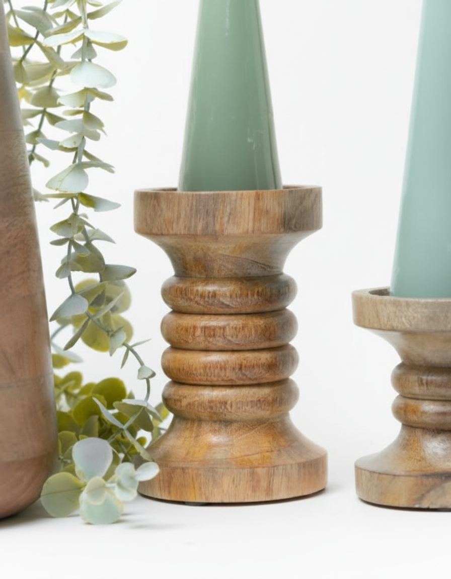 פמוט עץ קלאסי גדול 15*10 ס"מ