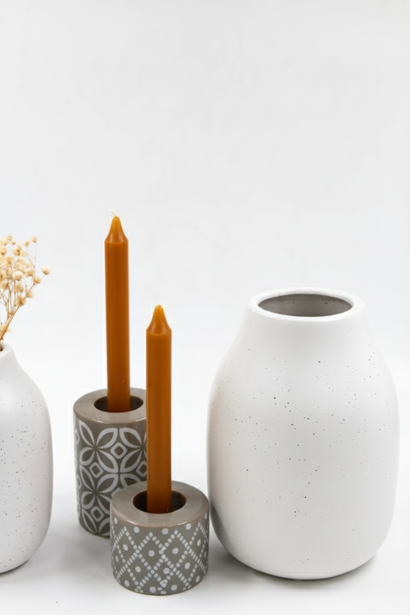 כד חרס OR לבן מנוקד קטן 16*21 ס"מ